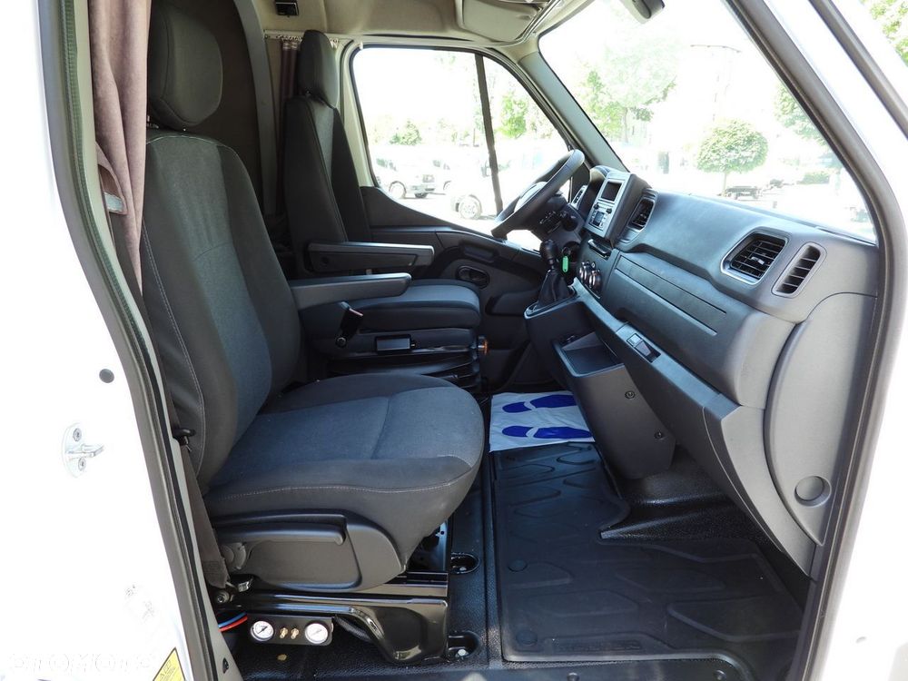 Renault MASTER PLANDEKA 10 PALET WEBASTO TEMPOMAT LEDY PNEUMATYKA KLIMATYZACJA  165KM - 33
