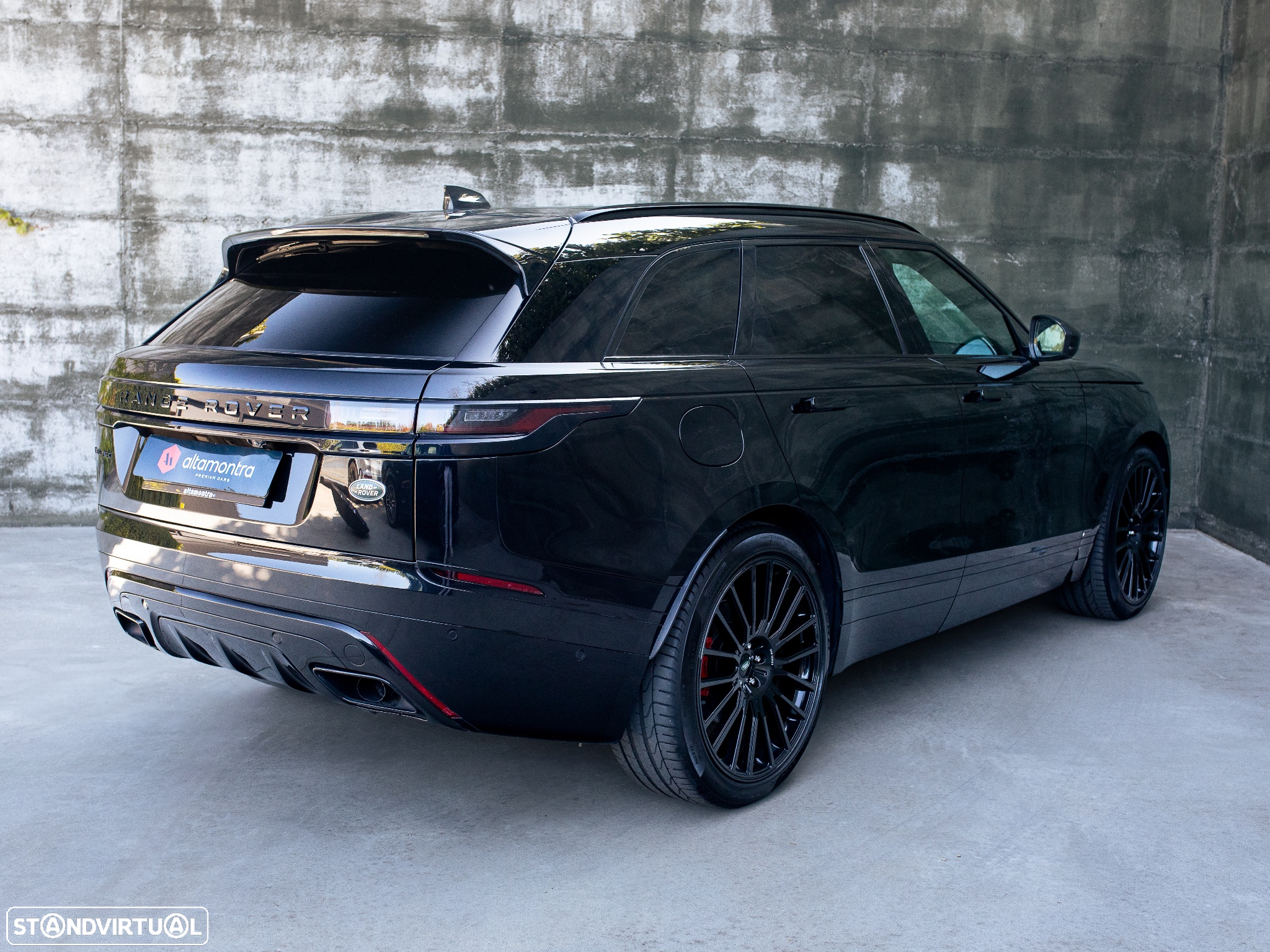 Land Rover Range Rover Velar 2.0 D R-Dynamic HSE - 17