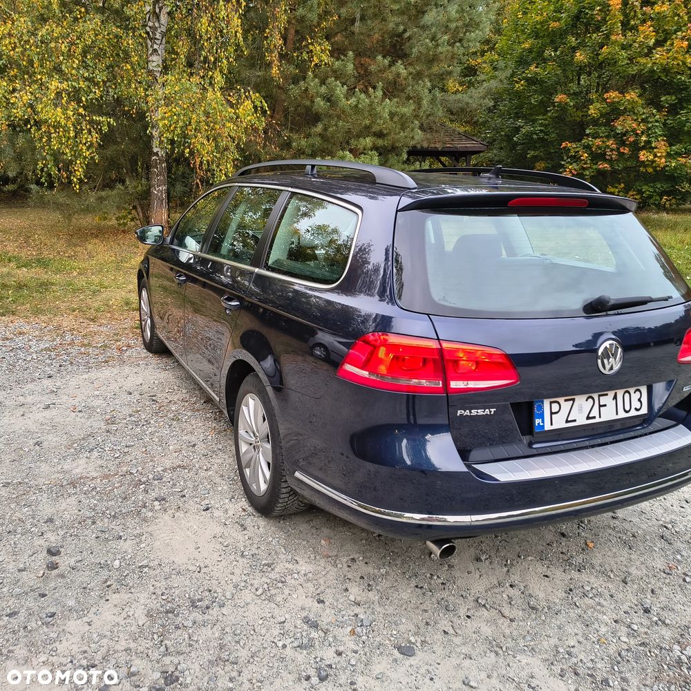 Volkswagen Passat 2012 photo 4