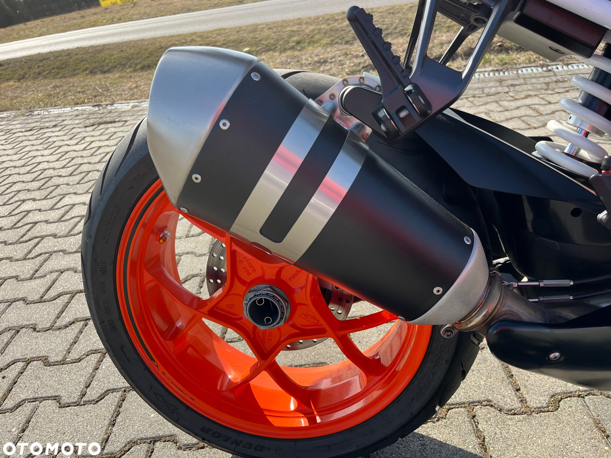 KTM Super Duke - 26