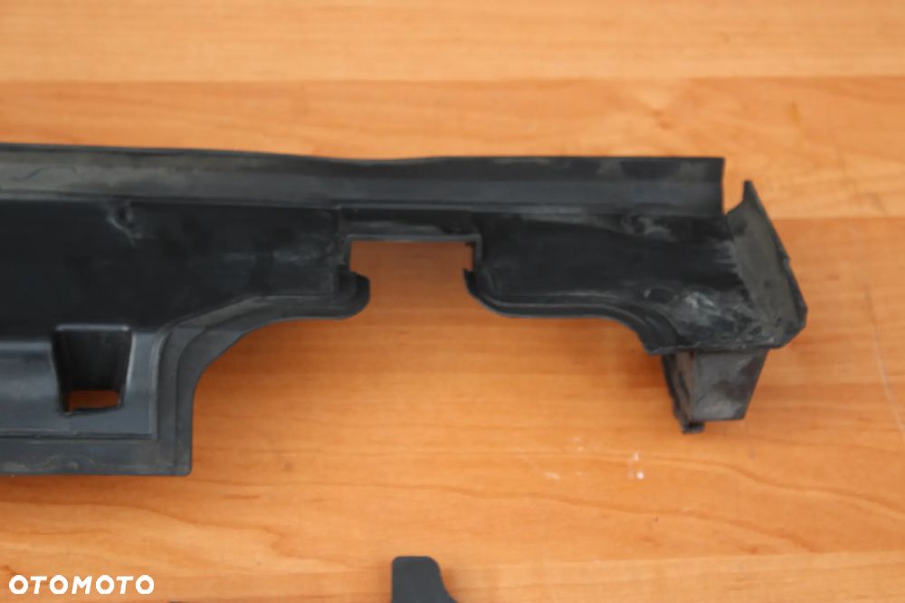 KIEROWNICA PROWADNICE WLOTY POWIETRZA KOMPLET OPEL ASTRA J GTC 13310901 13337114 13310896 13337115 13254514 - 2