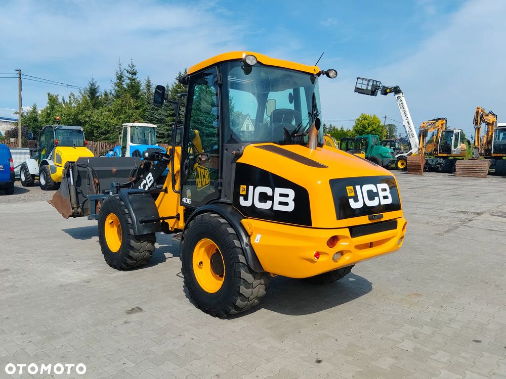 JCB 406 - 4