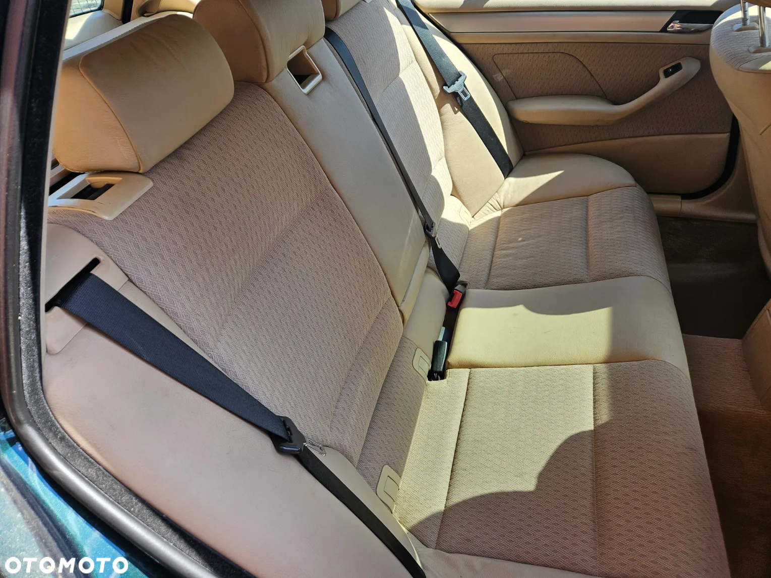 BMW Seria 3 318i Touring - 3