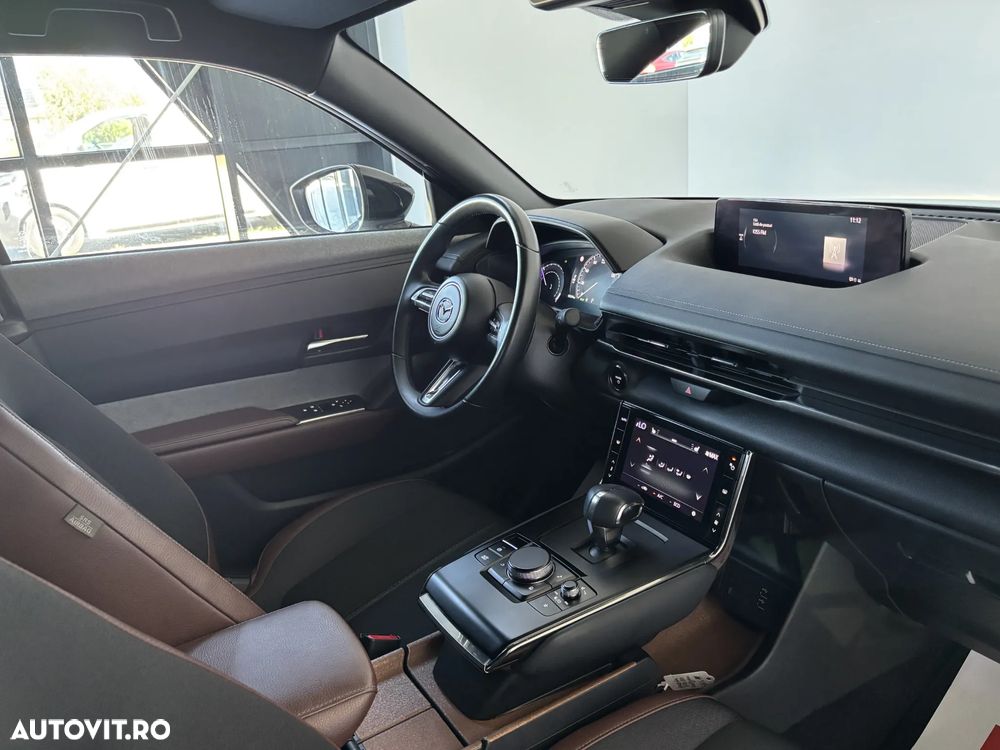 Mazda MX-3 ver-e--skyactiv-ad-vantage - 7