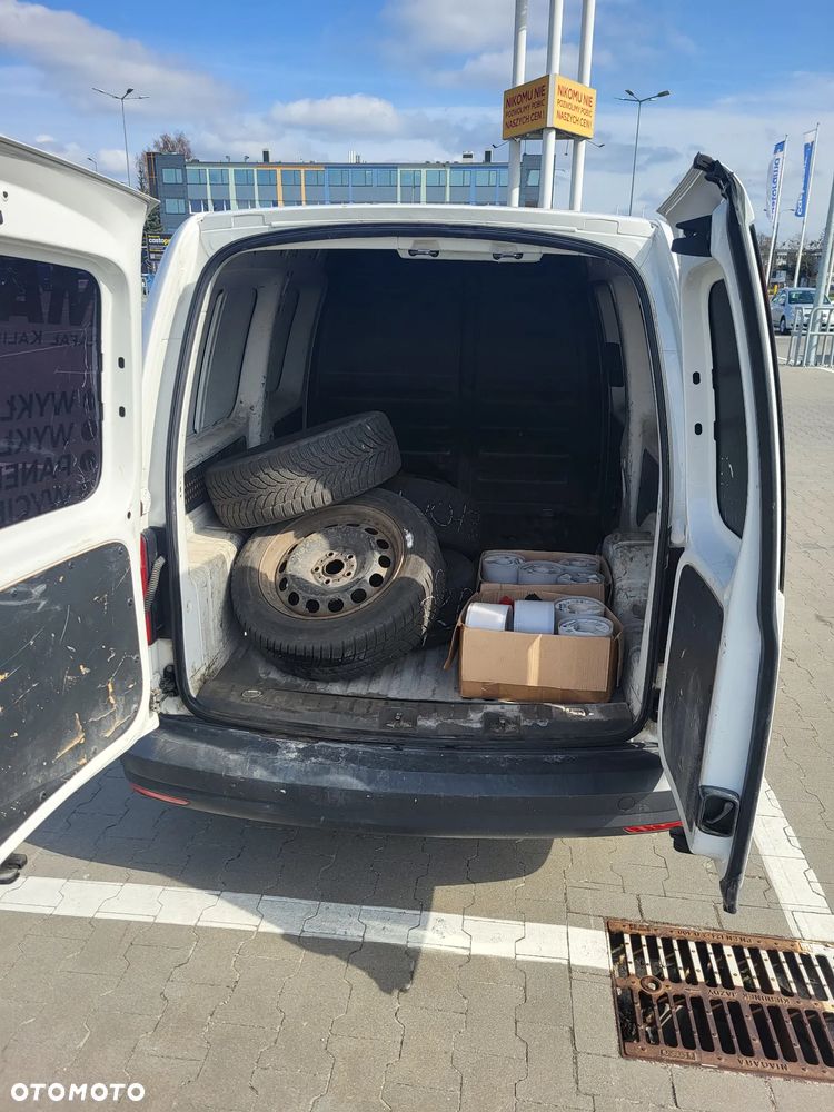 Volkswagen Caddy Maxi - 13