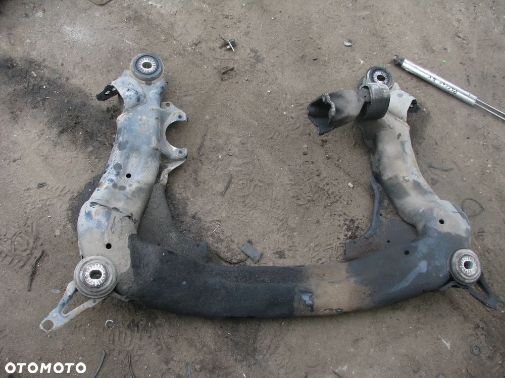 SANKI WÓZEK KOŁYSKA SILNIKA VOLKSWAGEN PASSAT B5 1.9 TDI - 1