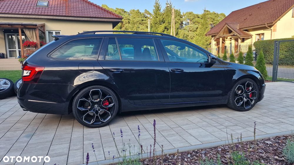 Skoda Octavia 2.0 TSI RS Challenge 245 DSG - 7