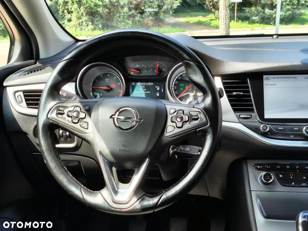 Opel Astra - 33