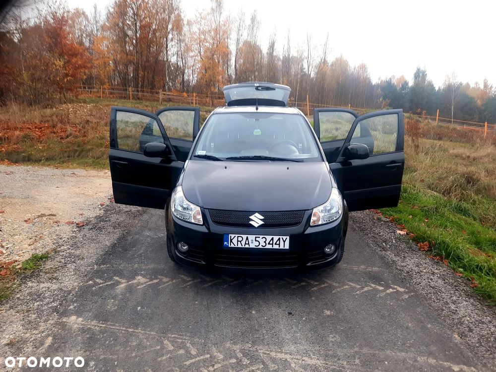 Suzuki SX4 - 10
