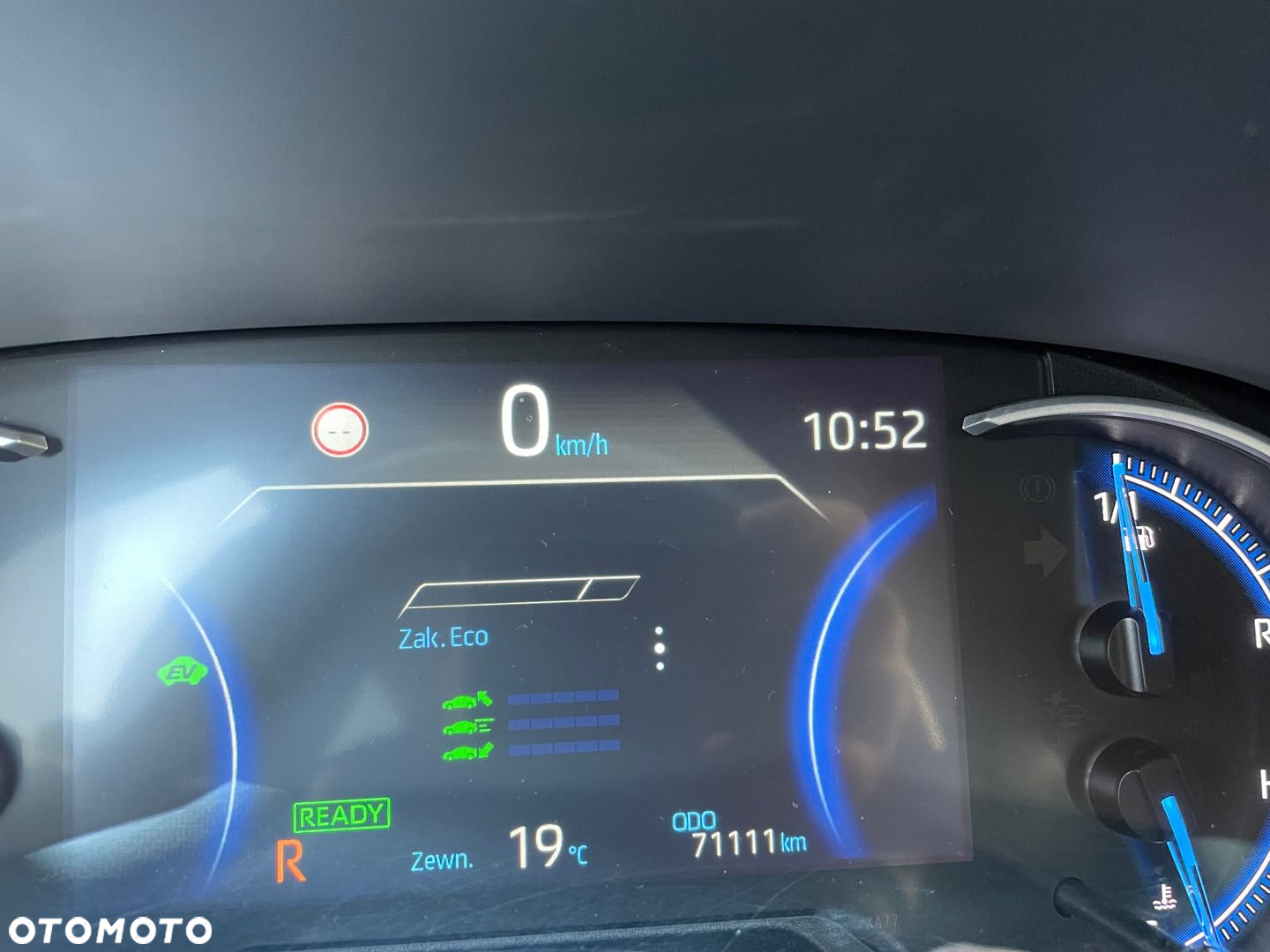 Toyota RAV4 - 14