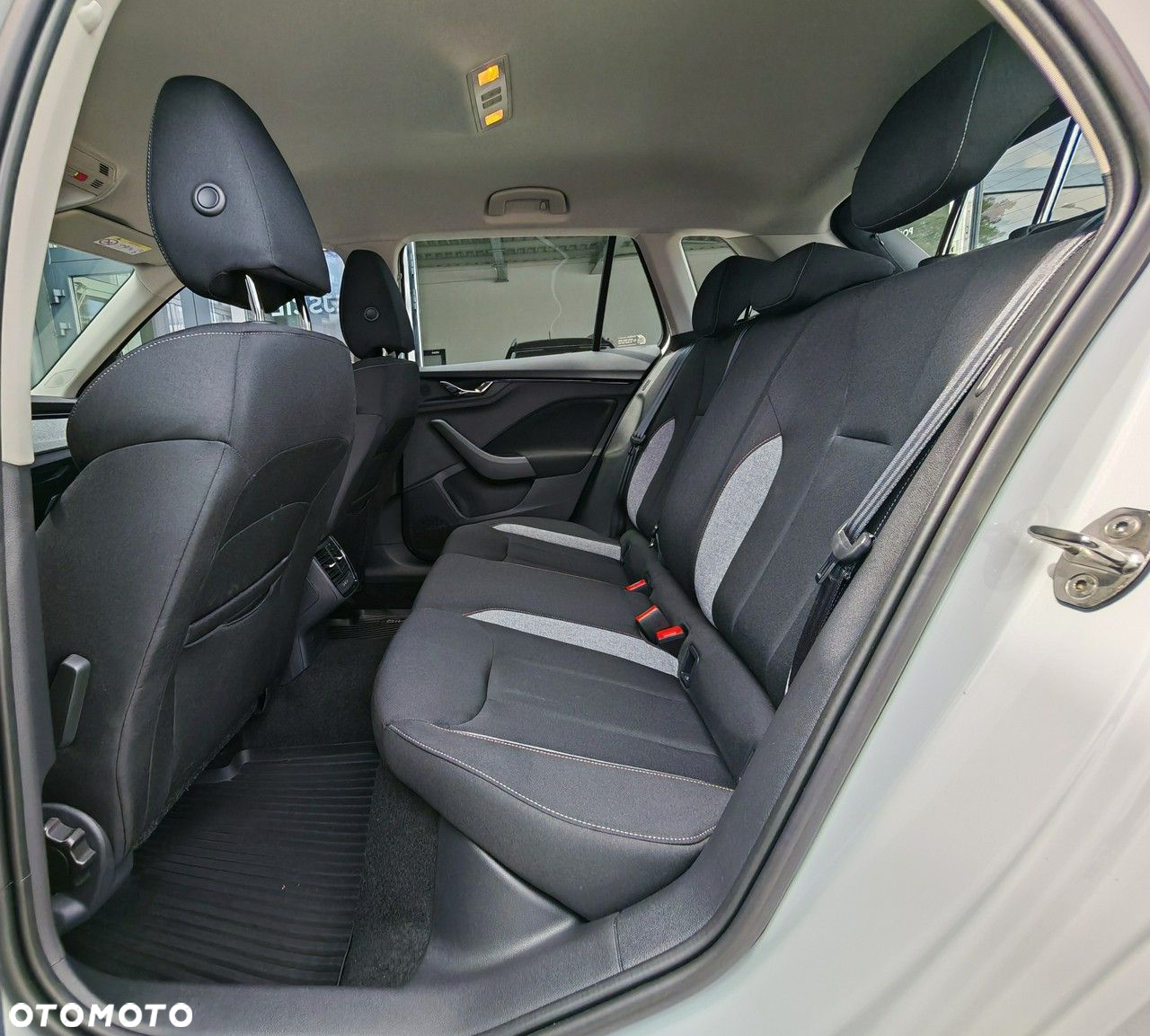 Skoda Kamiq 1.0 TSI Selection - 11