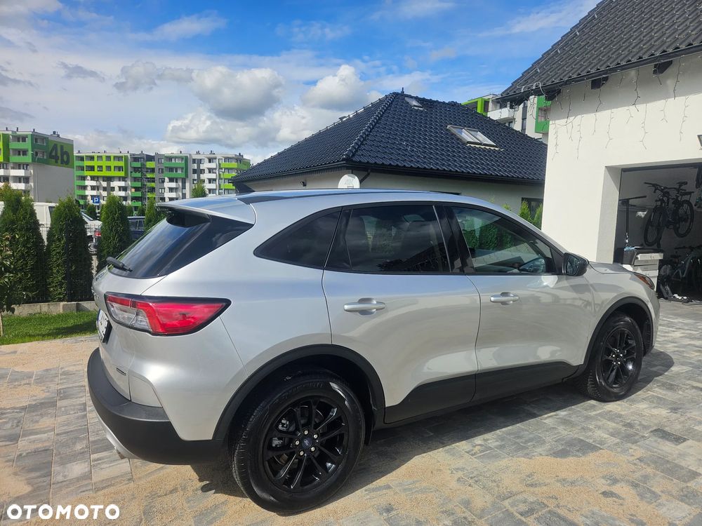 Ford Inny - 24
