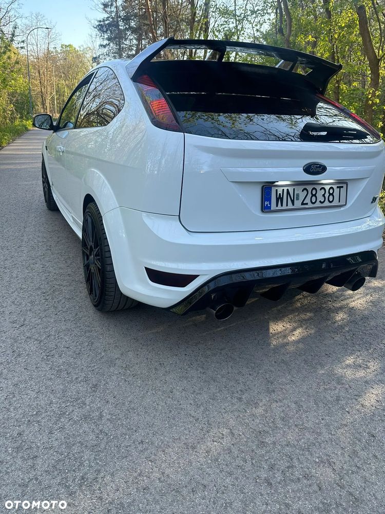 Ford Focus 2.5 ST - 14