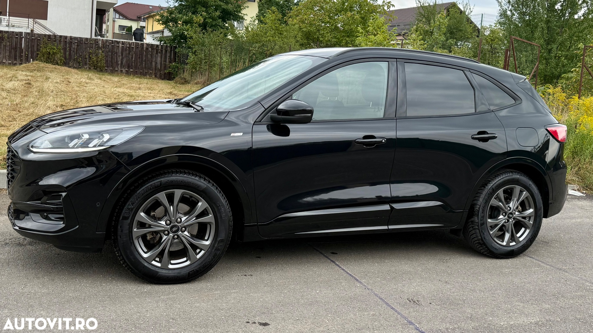 Ford Kuga 2.5 Duratec FHEV ST-LINE - 15