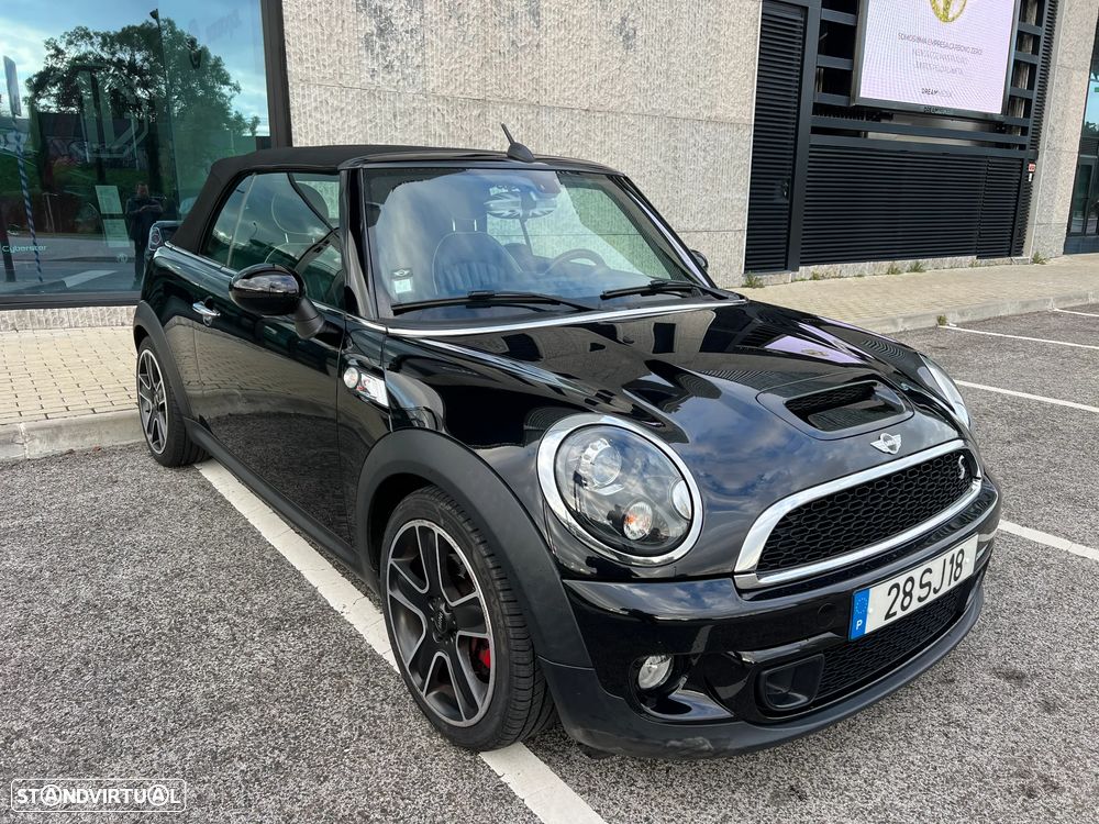 MINI Cabrio Cooper SD - 16
