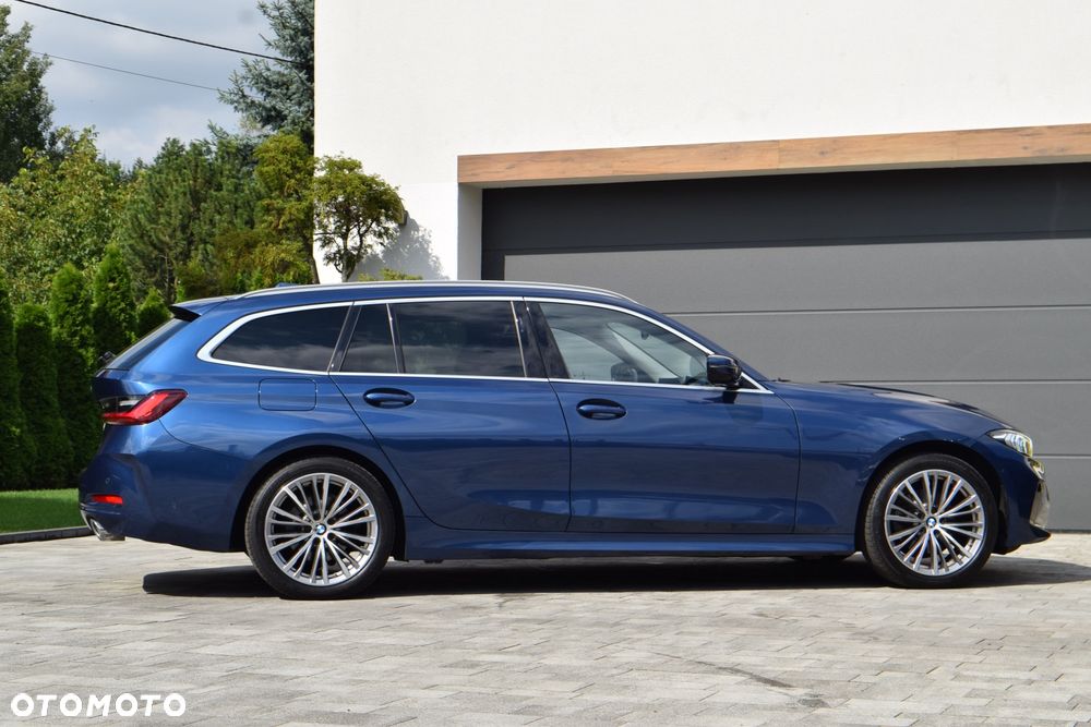 BMW Seria 3 320d xDrive Luxury Line sport - 12