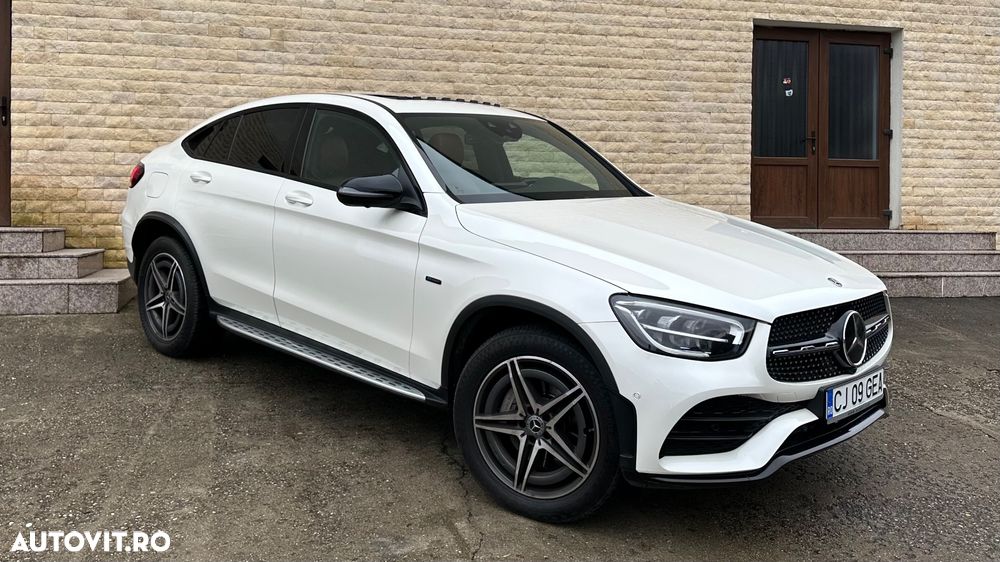 Mercedes-Benz GLC Coupe 350 e 4Matic 7G-TRONIC AMG Line - 9