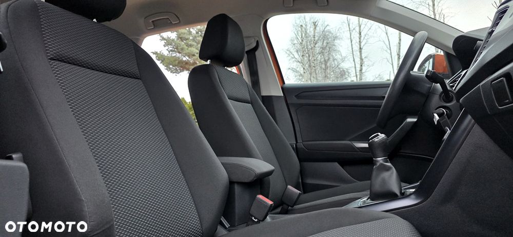 Volkswagen T-Roc 1.5 TSI ACT Premium - 9