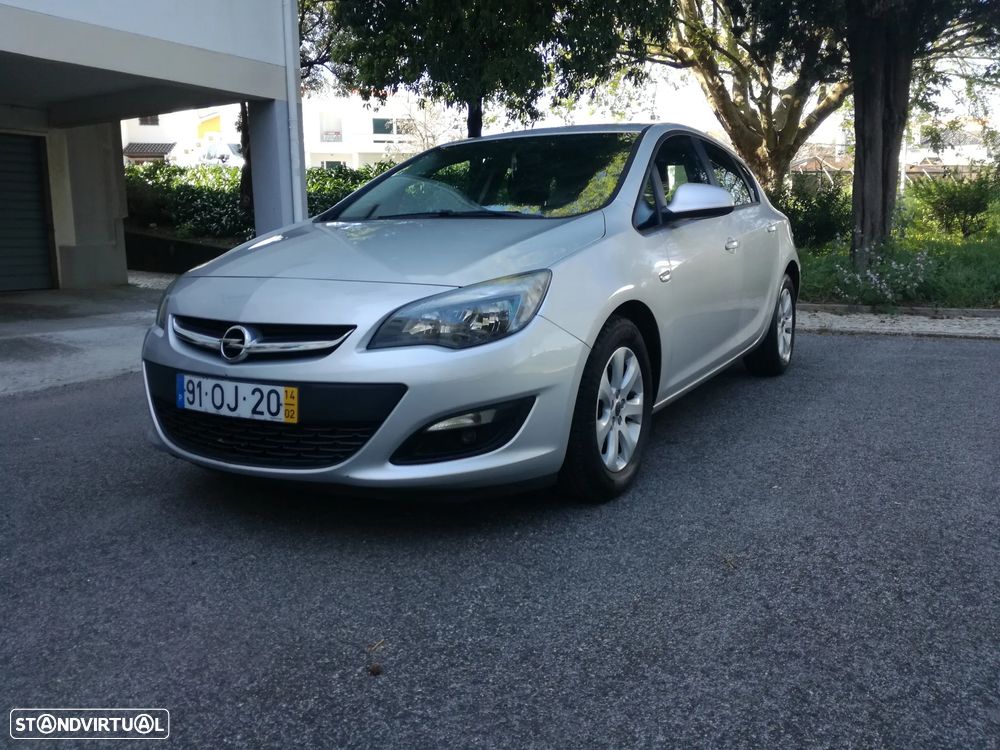 Opel Astra 1.3 CDTI Cosmo - 3