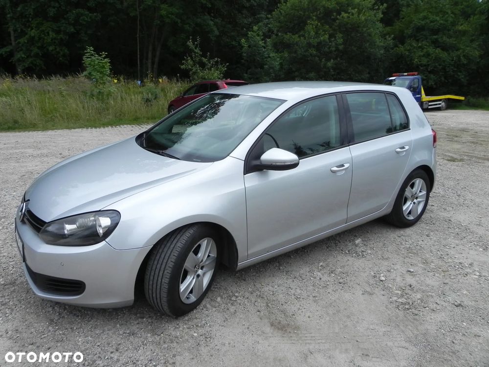 Volkswagen Golf 2.0 TDI Comfortline - 14