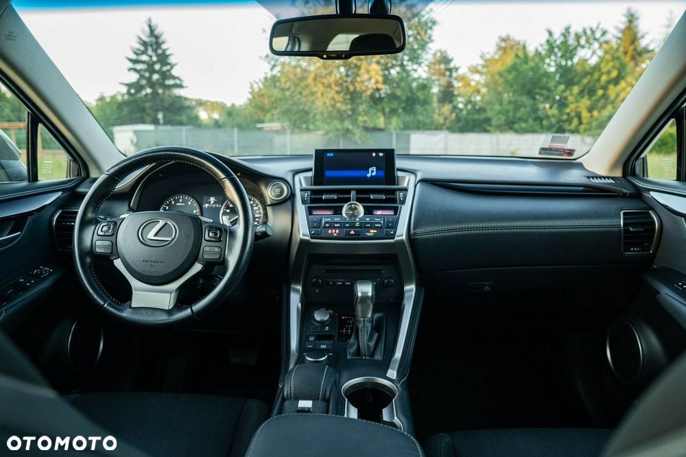 Lexus NX 200t Elite AWD - 20