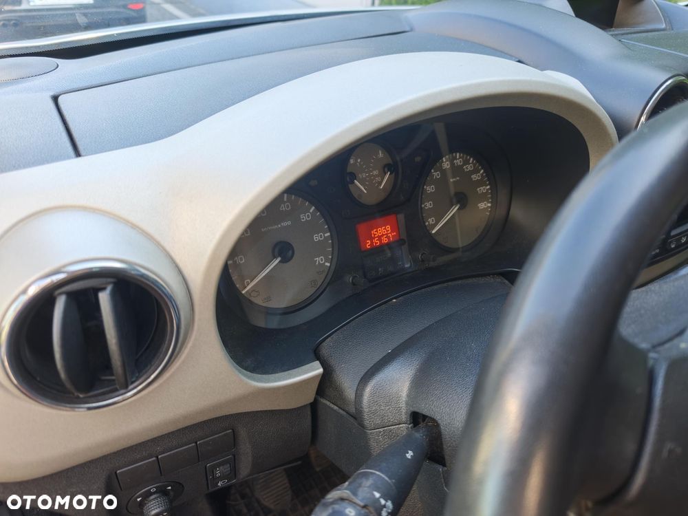 Citroën Berlingo 1.6 HDi XTR - 7