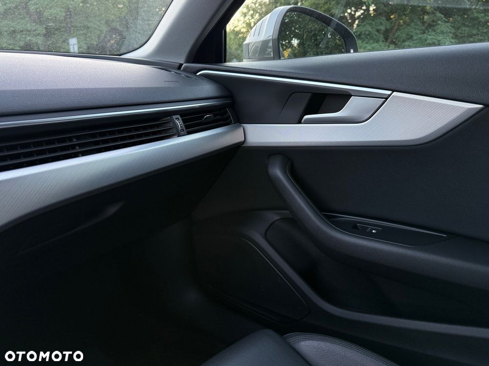 Audi A4 Avant 2.0 TDI ultra S tronic sport - 27