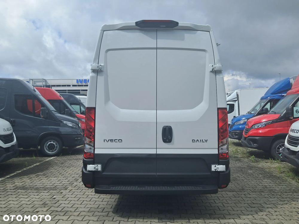 Iveco Daily 35S16BA8 V - 8