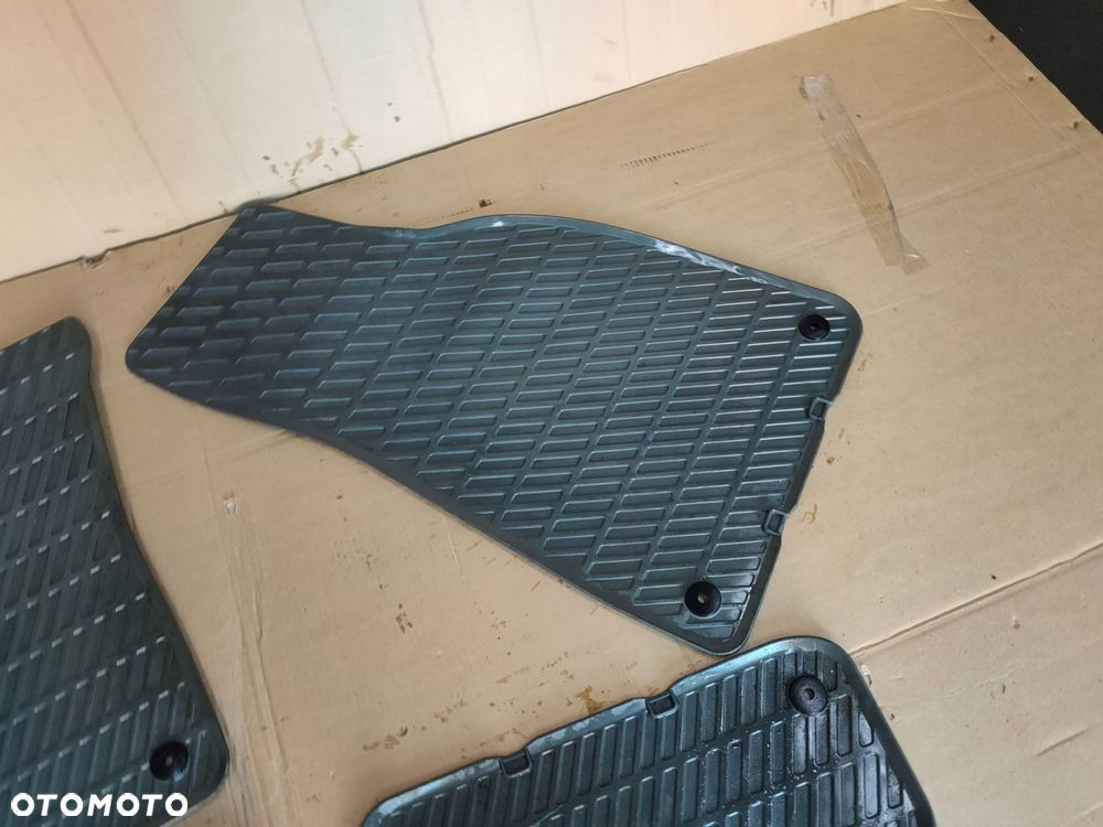 komplet dywaników gumowych audi a4 8e1061501 orginał szare - 4
