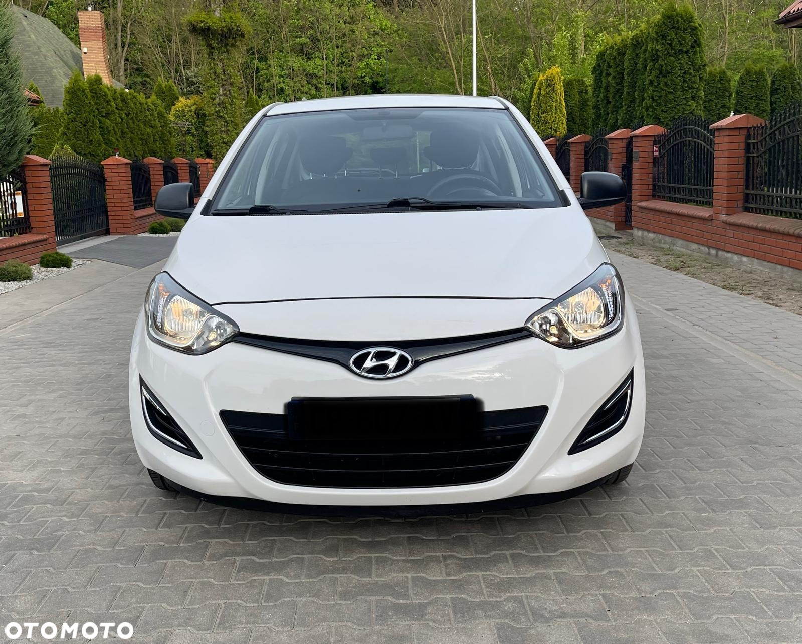 Hyundai i20 1.2 Trend - 16