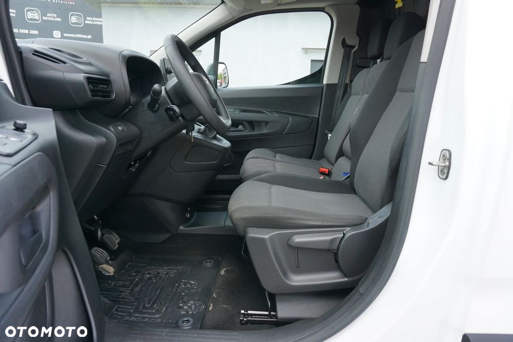 Toyota Proace City - 14
