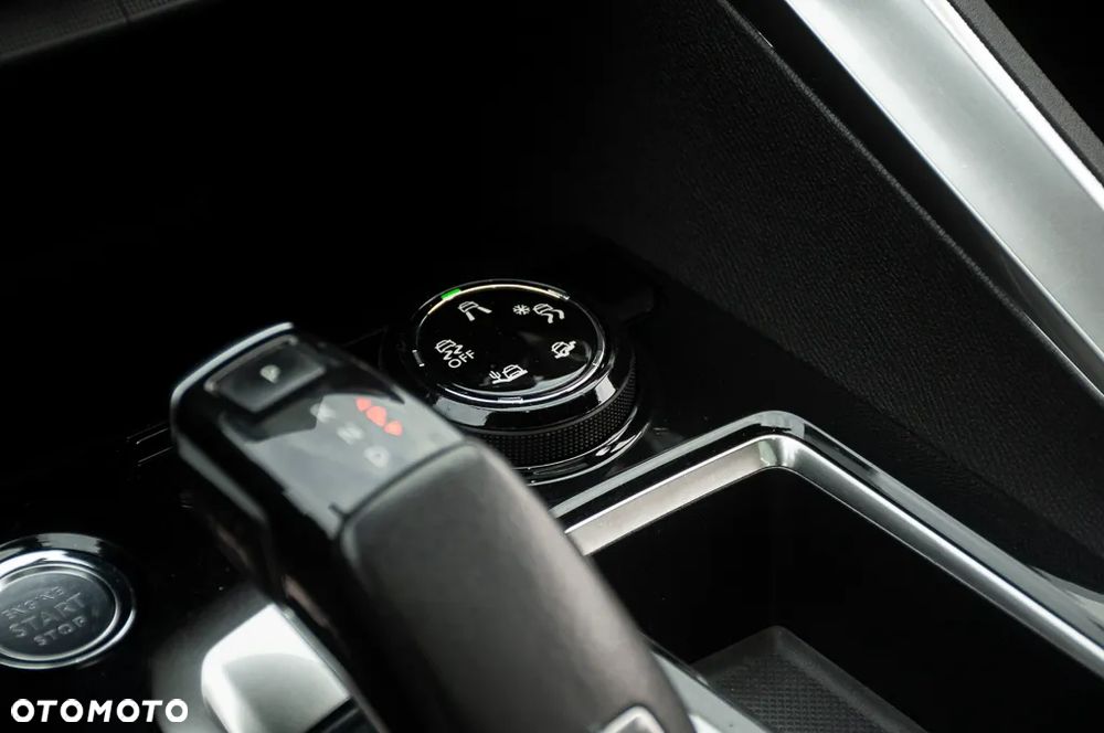 Peugeot 3008 BlueHDi 180 Stop & Start EAT6 GT - 19