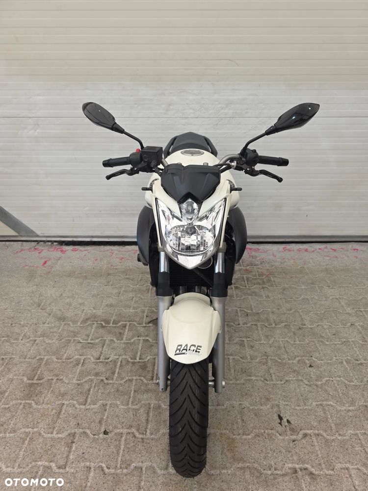 Yamaha XJ - 17