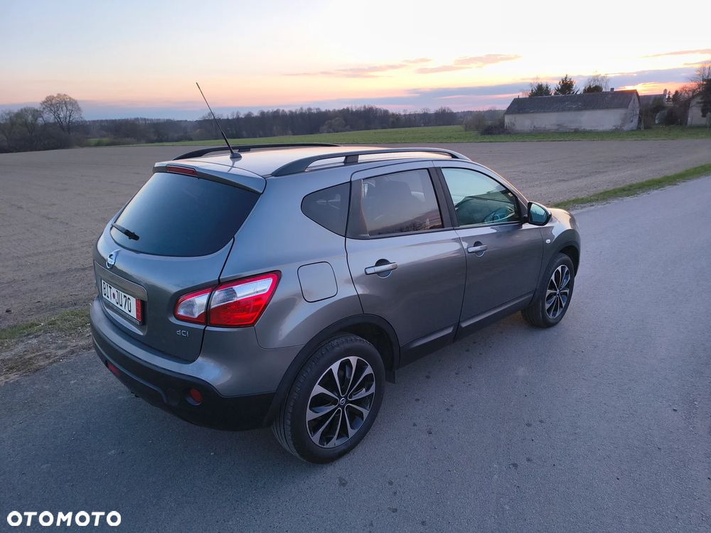 Nissan Qashqai 1.6 DCi ALL-MODE 4x4i TEKNA+ - 1
