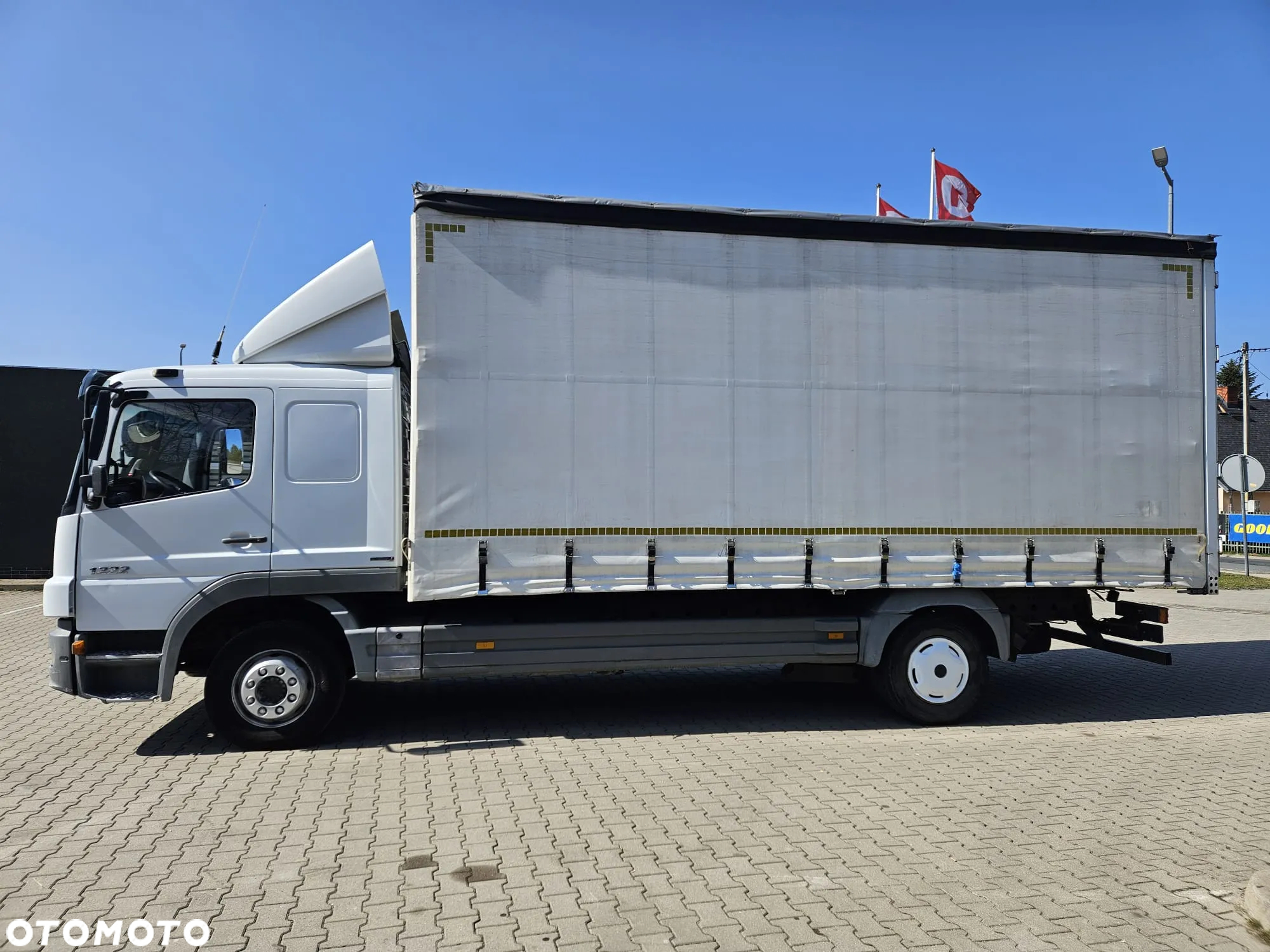 Mercedes-Benz Atego - 13