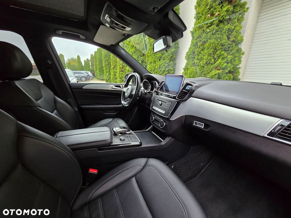 Mercedes-Benz GLE 350 d 4-Matic - 9