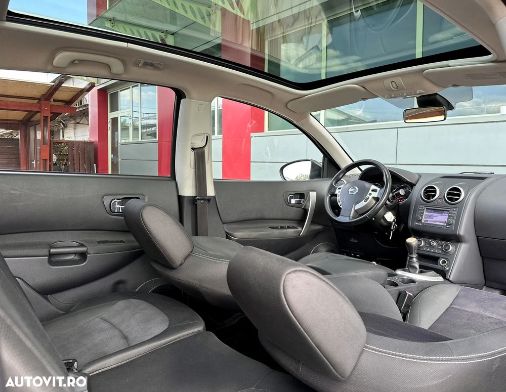 Nissan Qashqai - 11