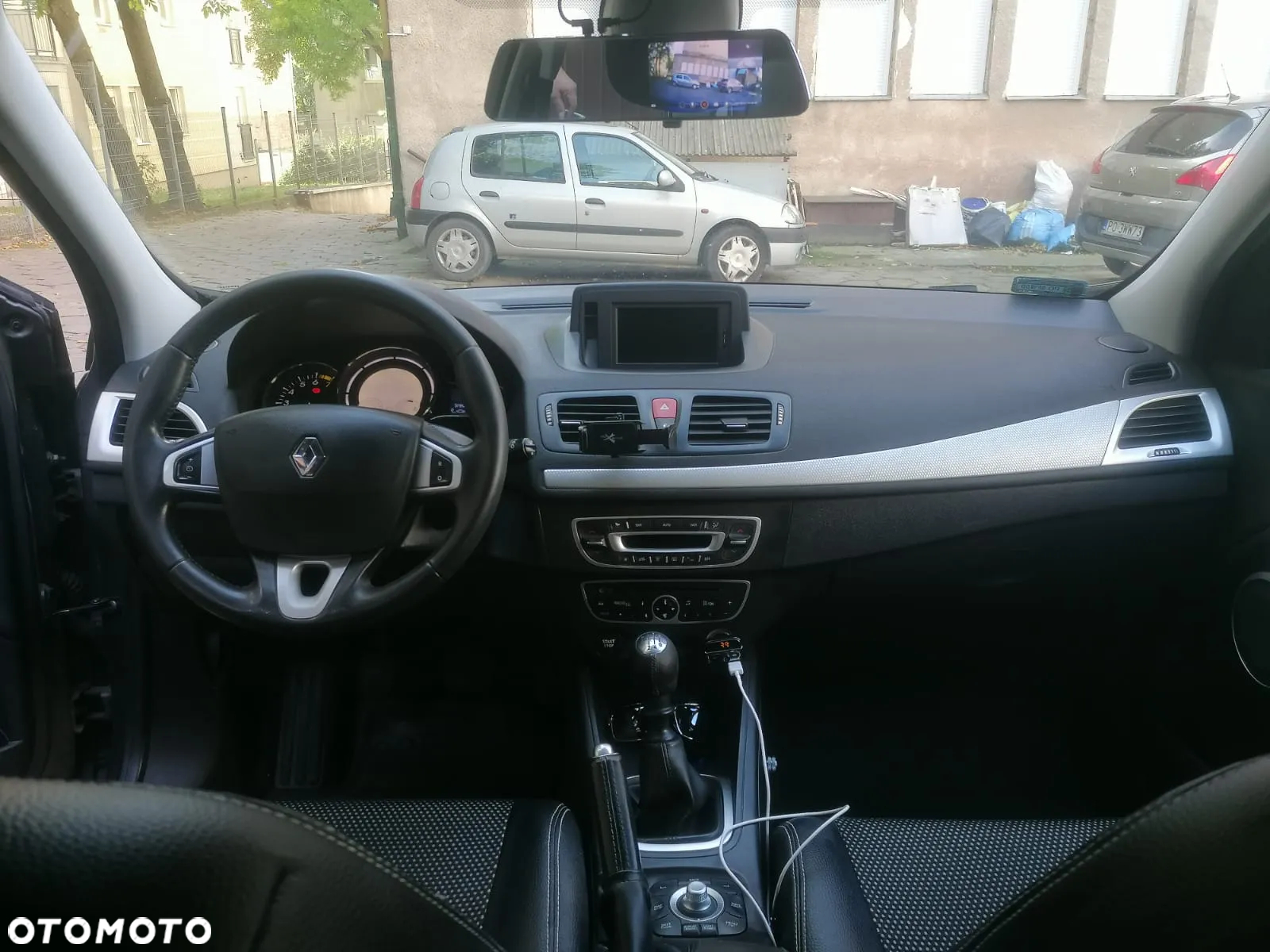 Renault Megane 1.6 16V Dynamique Euro5 - 4