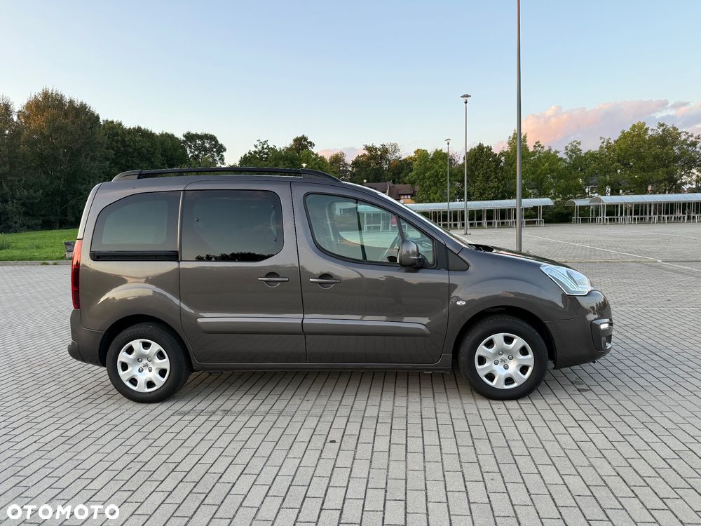 Peugeot Partner - 8