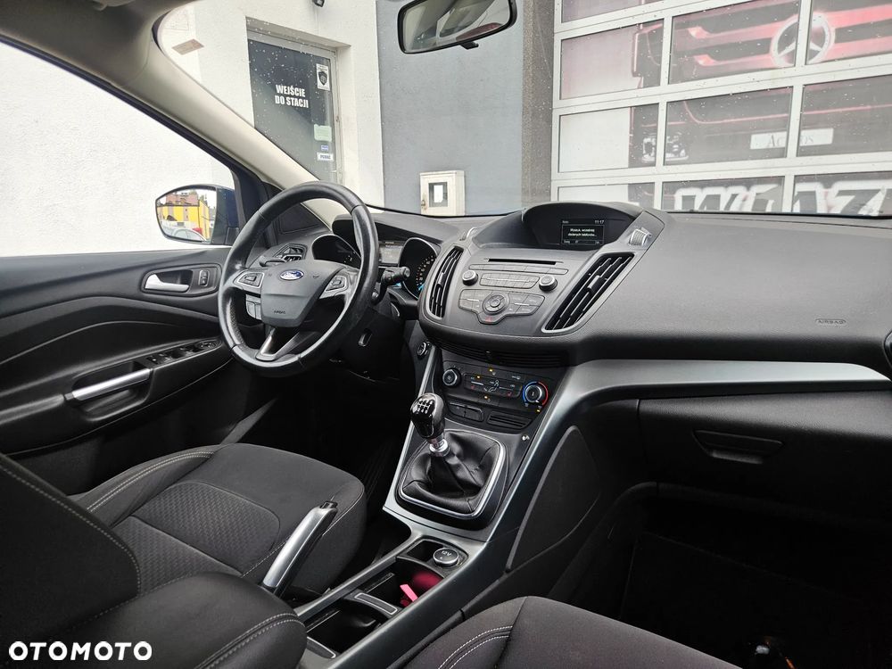Ford Kuga 2.0 TDCi AWD ST-Line - 15