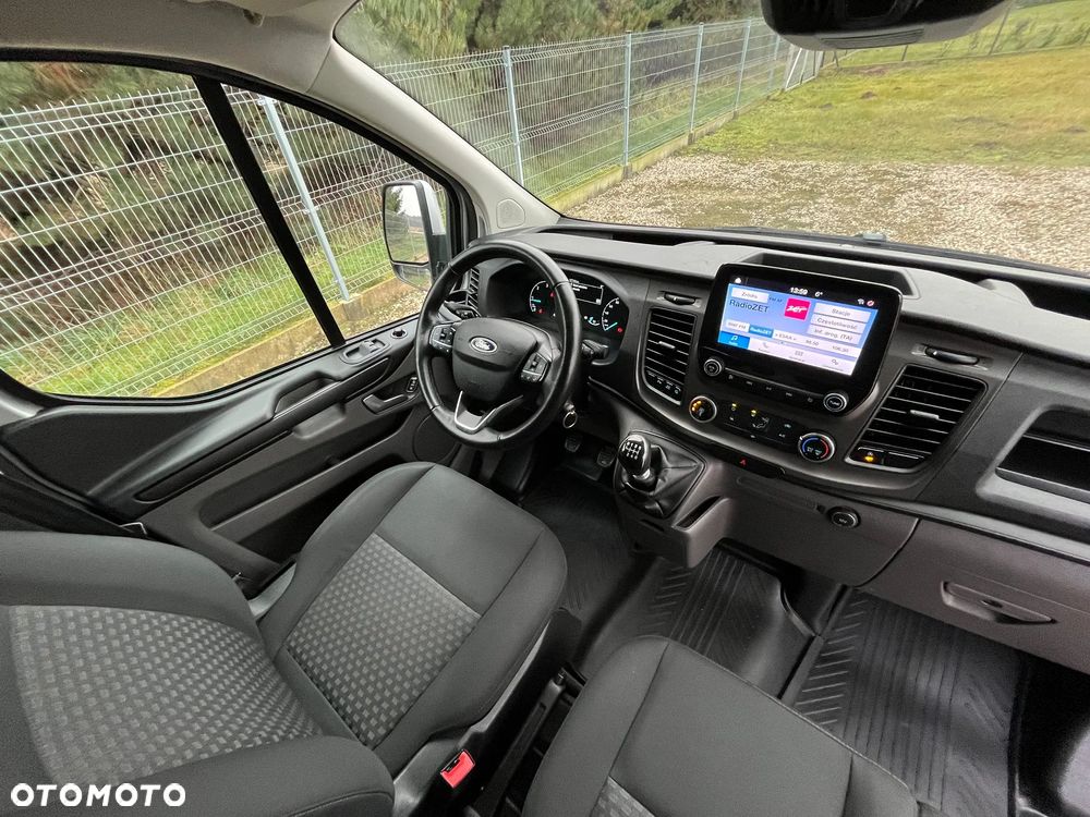Ford Transit Custom L1H1, 2.0TDCI, LEDY, Android Auto, Kamera Cofania, Salon Polska, Pierwszy Właściciel, Serwis ASO Ford Do Końca, BEZWYPADKOWY, FV 23%, Bardzo Zadbany !!! - 31
