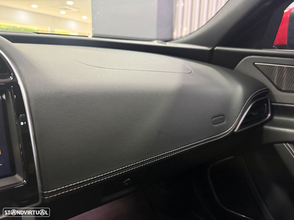 Jaguar XE D180 Aut. R-Dynamic S - 24