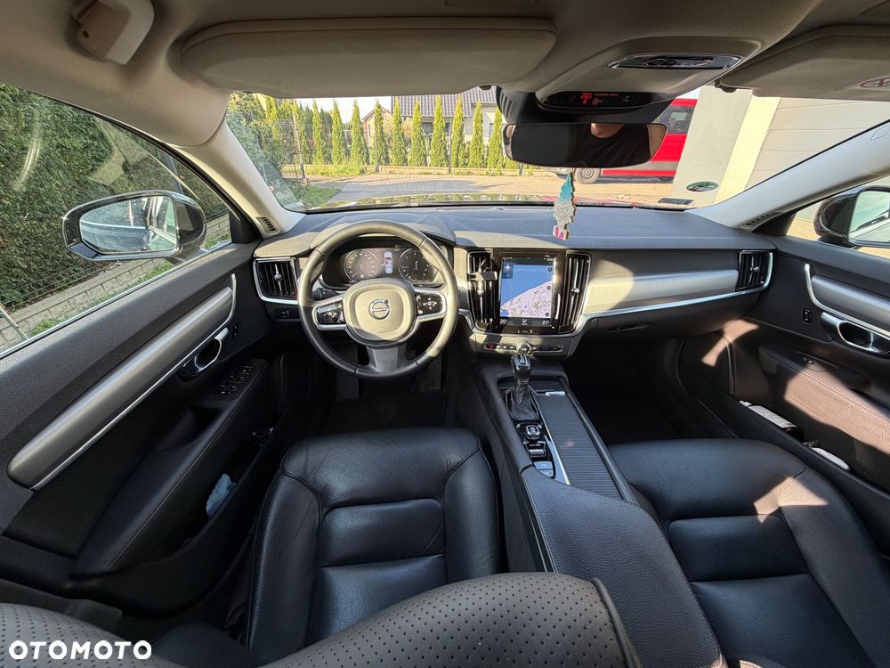 Volvo S90 - 13