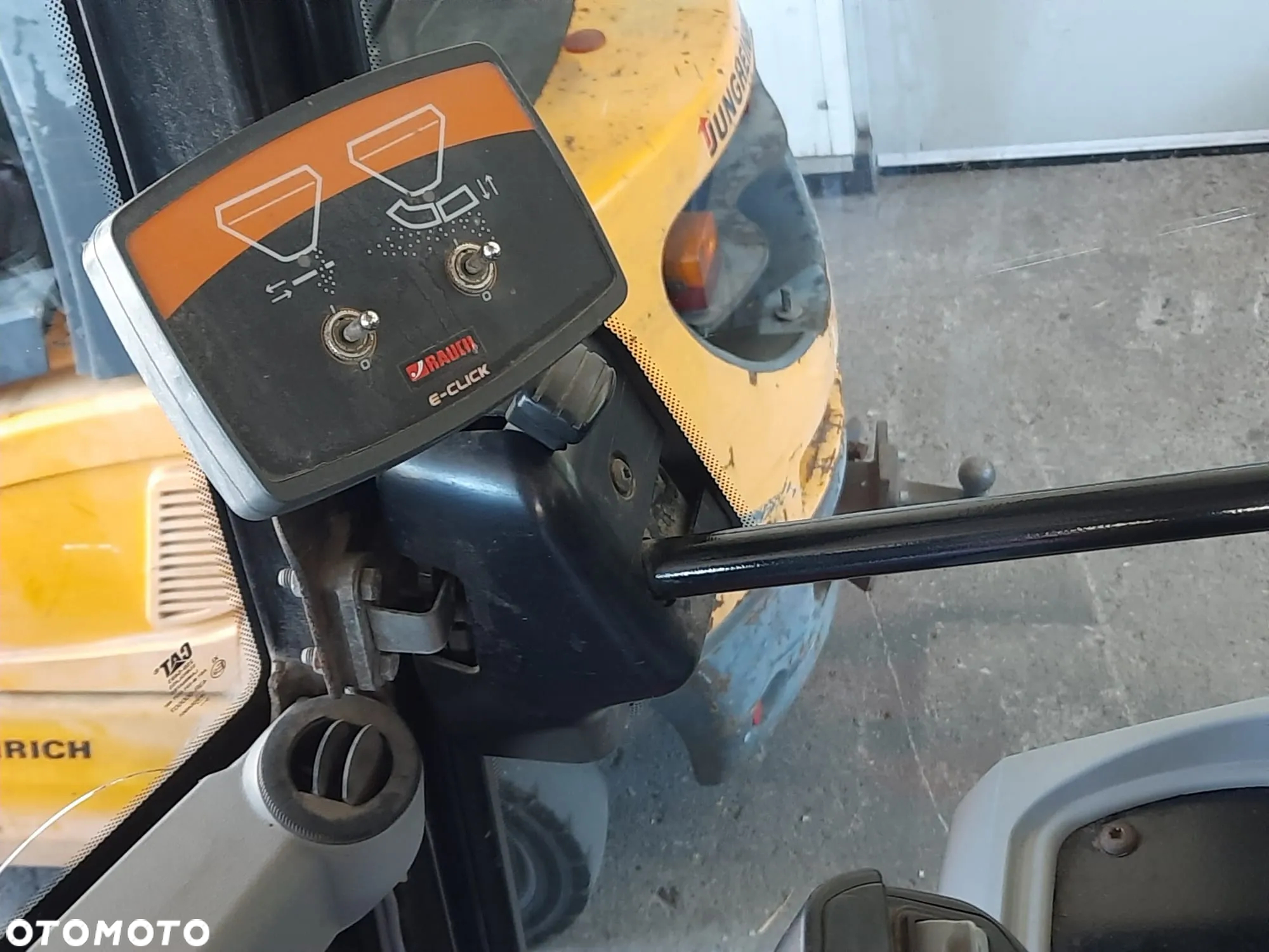 Caterpillar 906 H2 (2014r) 907 908 H2 M 906 M - 7