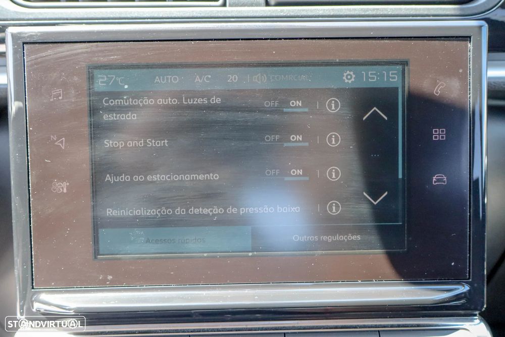 Citroën C3 1.2 PureTech Shine - 24