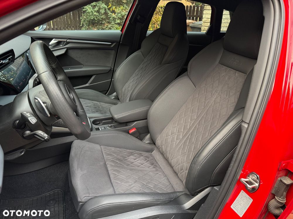 Audi RS3 Sportback - 16