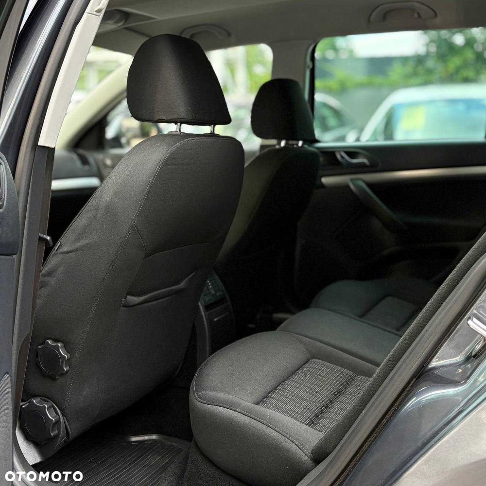 Skoda Octavia - 7