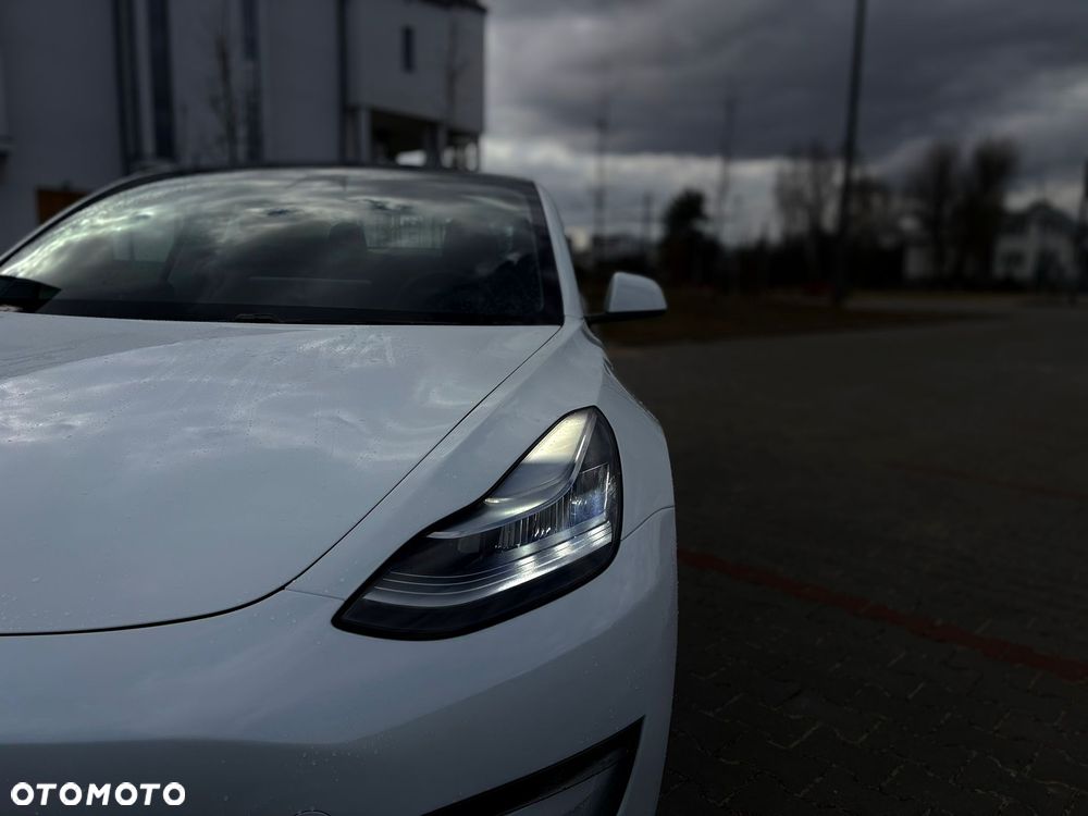 Tesla Model 3 ver-premium-langstreckenbatterie-awd-dual-motor - 6
