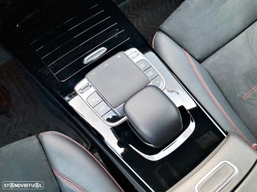 Mercedes-Benz A 180 d AMG Line Aut. - 19