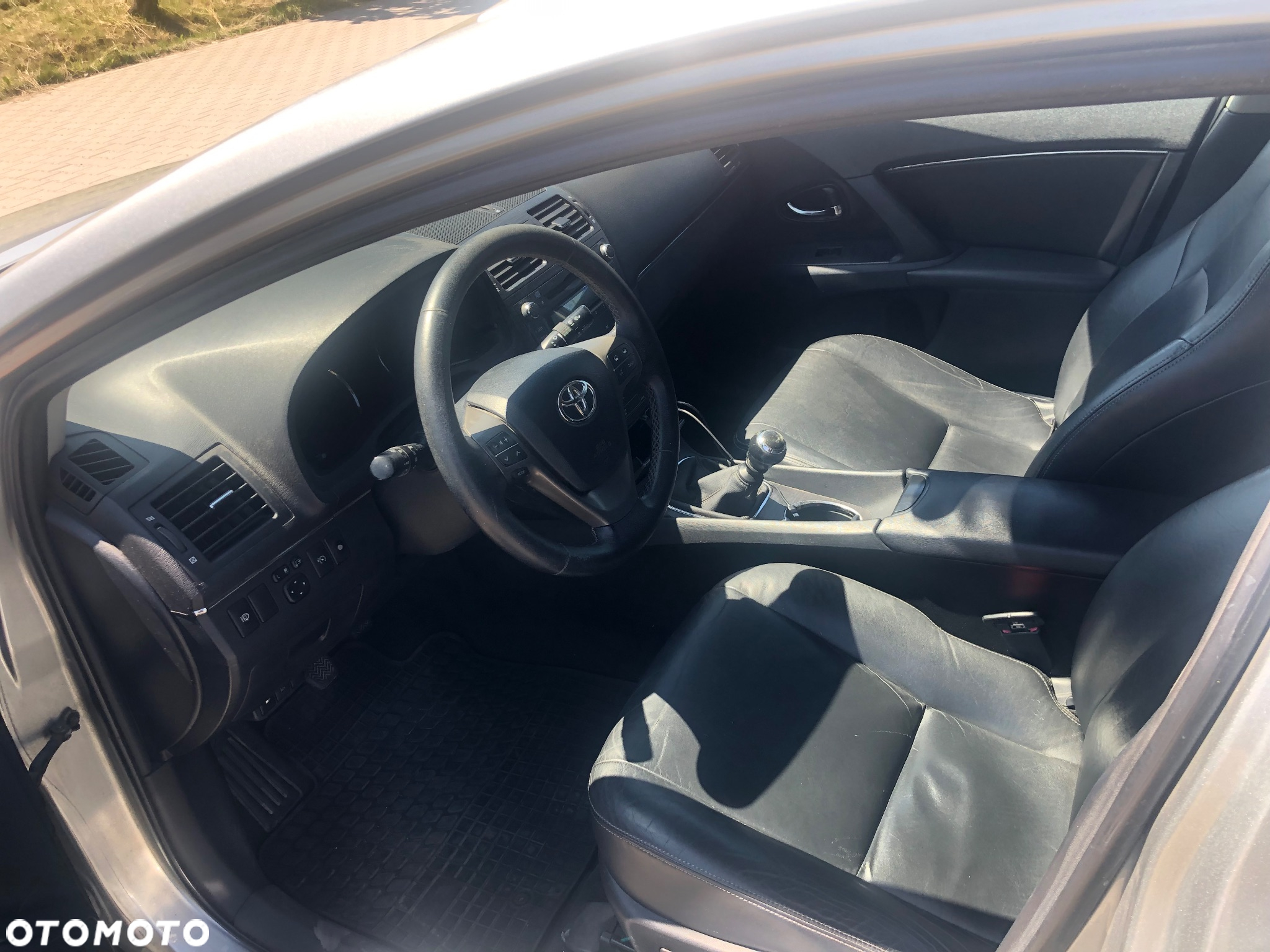Toyota Avensis 2.2 D-4D Platinium - 9